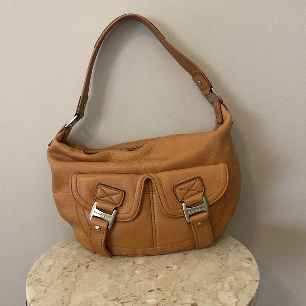 Beautiful Michael Kors Shoulder Bag